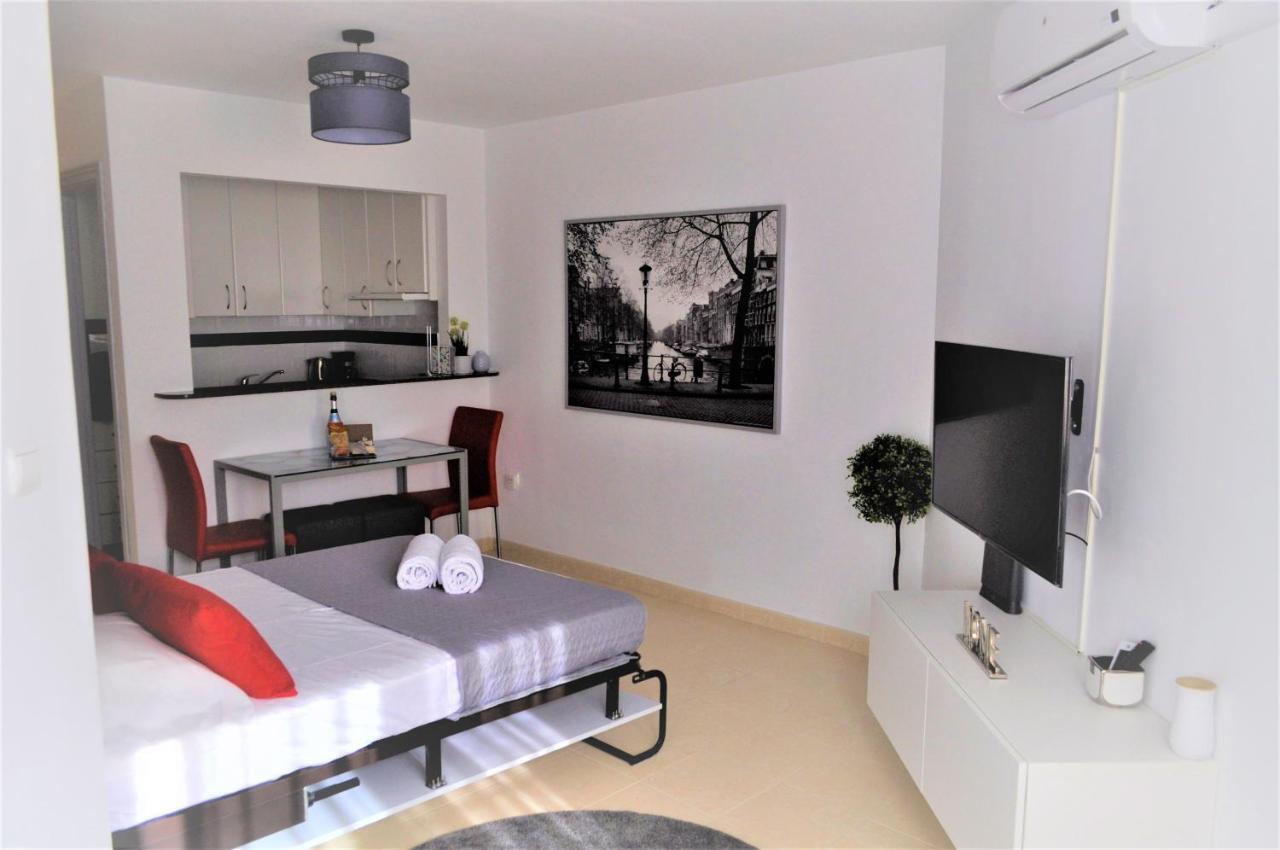 Studio In The Center Of Torremolinos Exterior foto